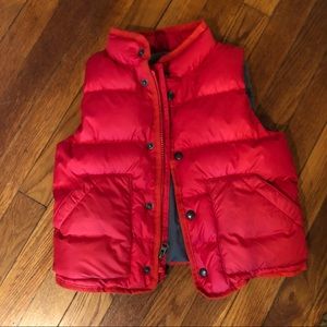 Gap puffer vest